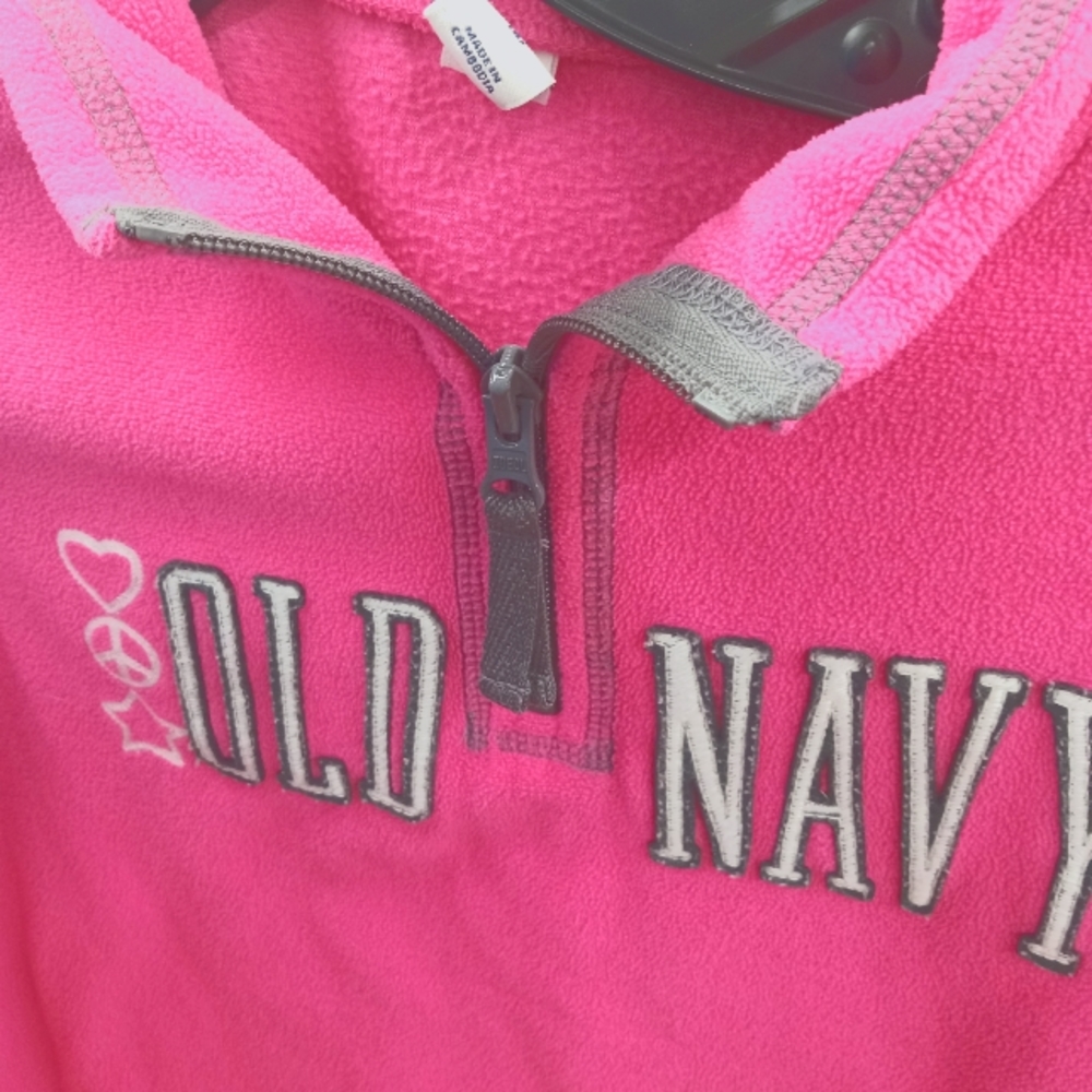 SOLD - Set of matching size 8 Old Navy Fleece Pullovers.